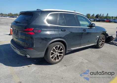 2025 BMW X5 xDrive40I из США, поврежденный, VIN 5UX23EU05S9Z43604